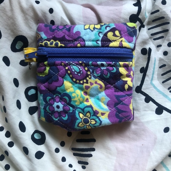 VERA BRADLEY COIN PURSE - Picture 1 of 3